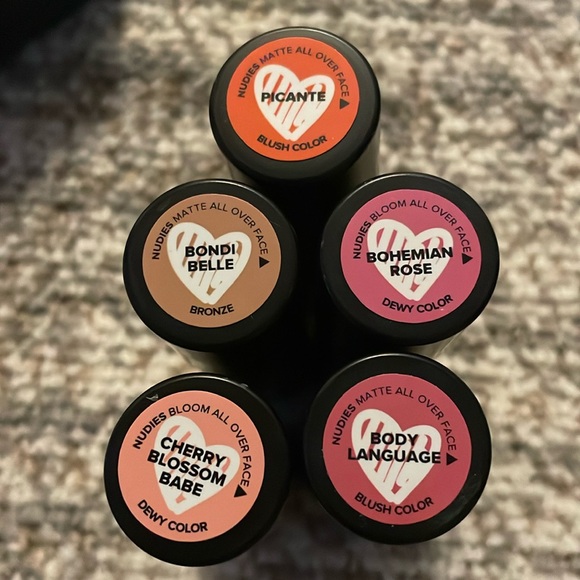 Nudestix Nudies Matte blush in Picante - Picture 1 of 4